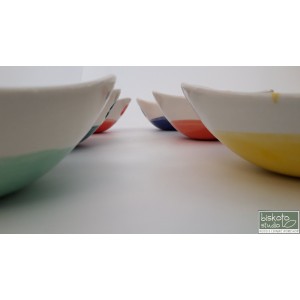 Χρωματιστά μπώλ Χειροποίητα χρηστικά αντικείμενα