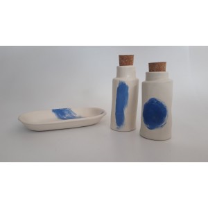 Σετ μπουκάλια (λάδι-ξύδι) με πιατάκι Χειροποίητα χρηστικά αντικείμενα