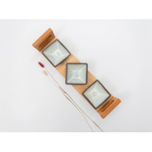 Σετ 3 κεραμικά μπωλ σε ξύλινη βάση φλαμούρι Χειροποίητα χρηστικά αντικείμενα