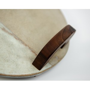 Κεραμικό πλατό με ξύλινο χερούλι καρυδιά (3) Χειροποίητα χρηστικά αντικείμενα